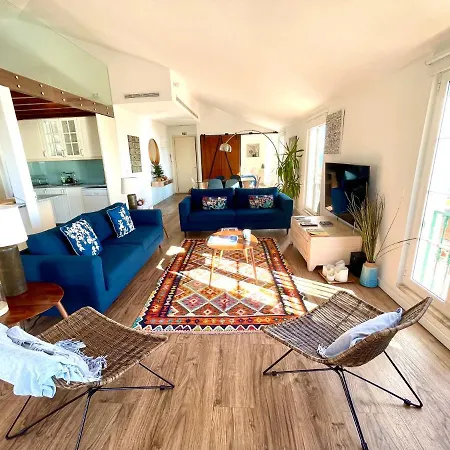 Chiado River View Deluxe 公寓 *
