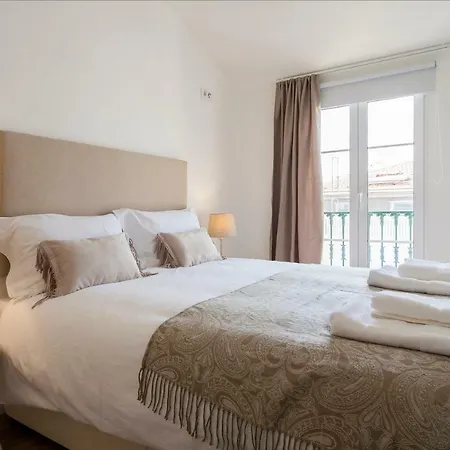 Chiado River View Deluxe * Lisboa